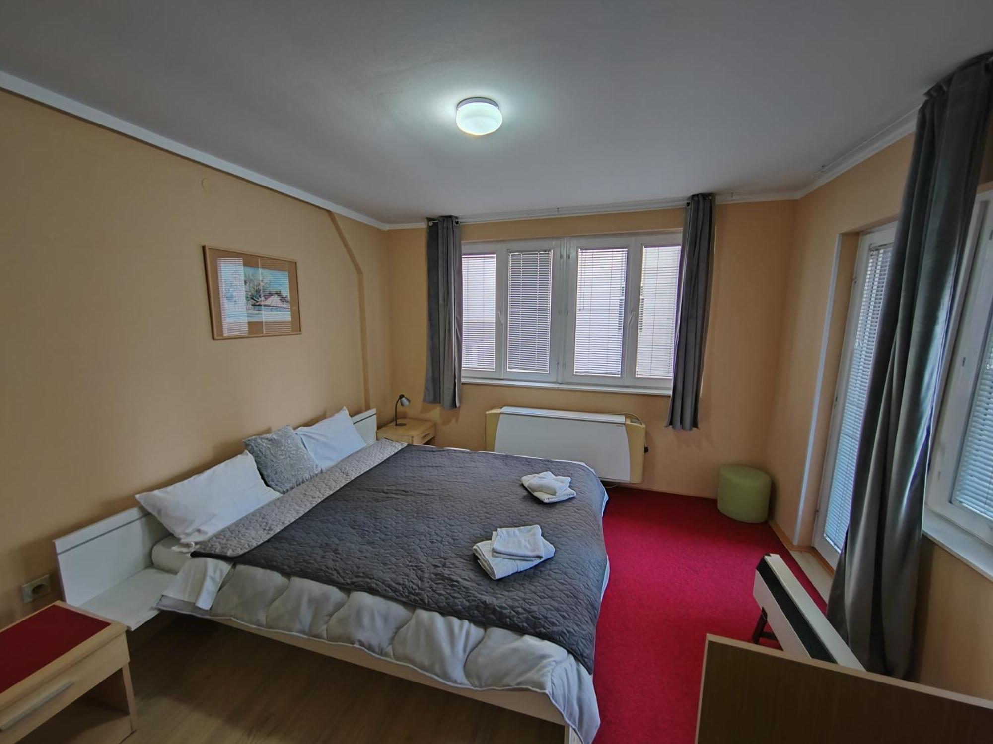 Bed And Breakfast Majesty นิส ห้อง รูปภาพ